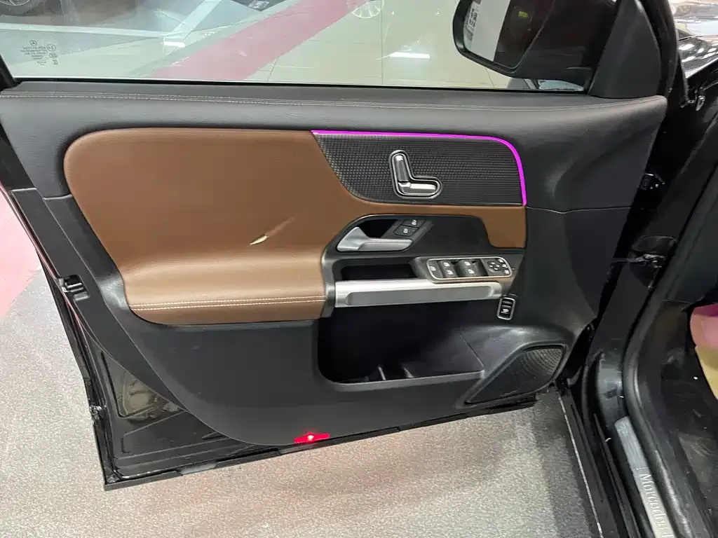 Mercedes-Benz GLB 2023 из CN, фото 6