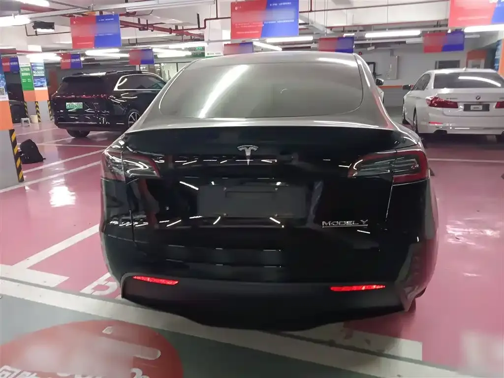 Tesla Model Y 2022 из CN, фото 6