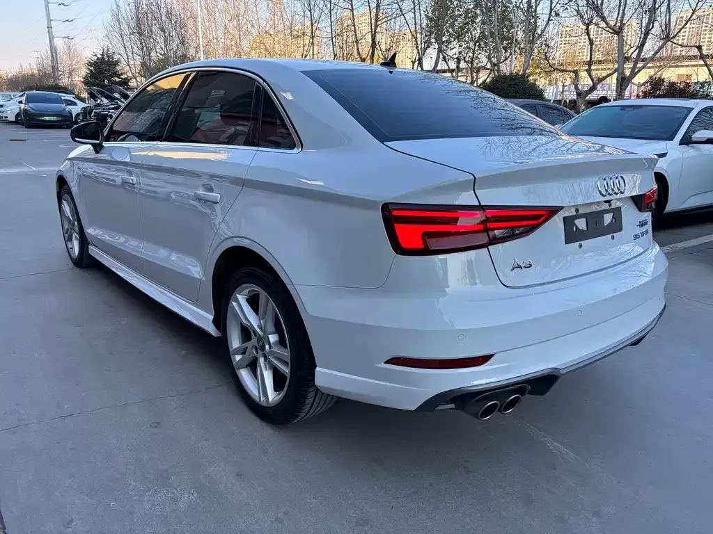 Audi A3 2021 из CN, фото 4
