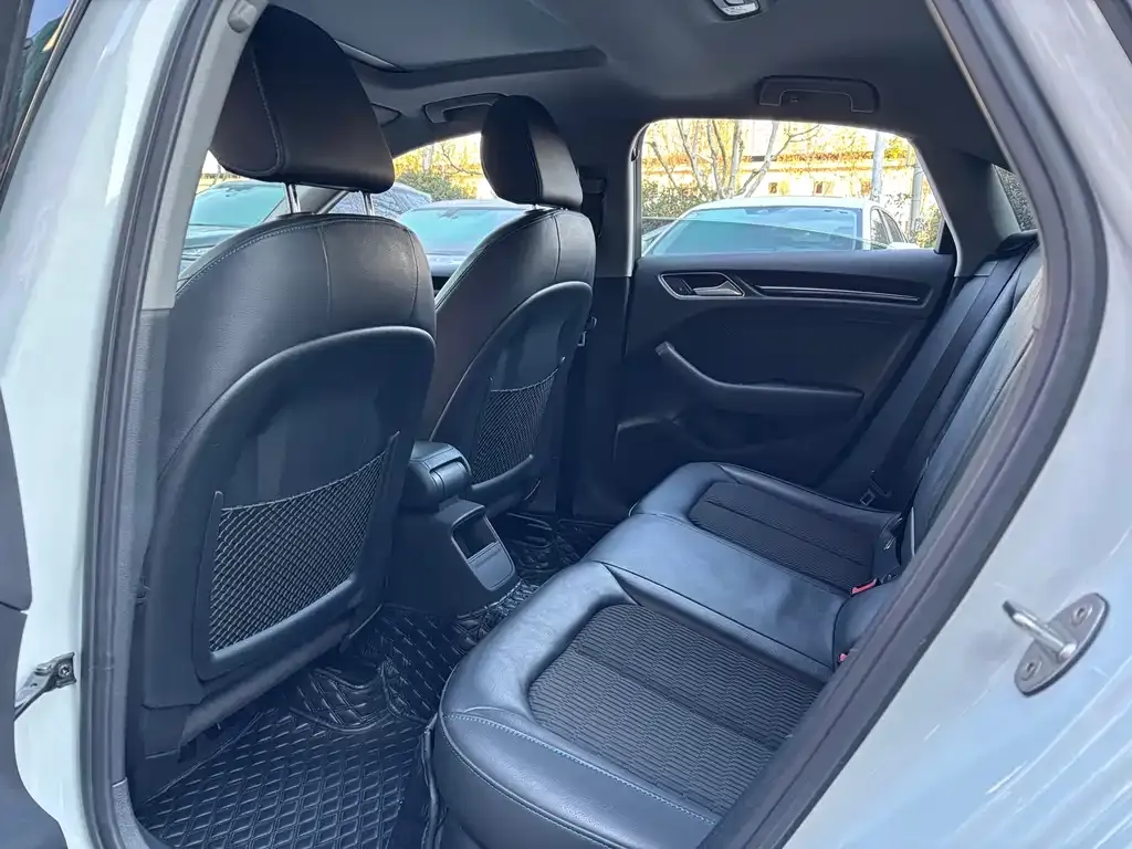 Audi A3 2021 из CN, фото 3