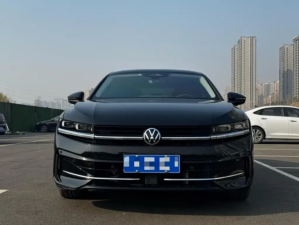 Volkswagen Magotan 2024 из CN, фото 8
