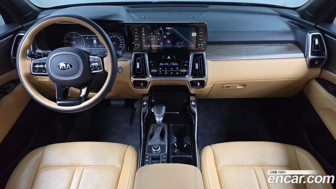 Kia Sorento — фото 7