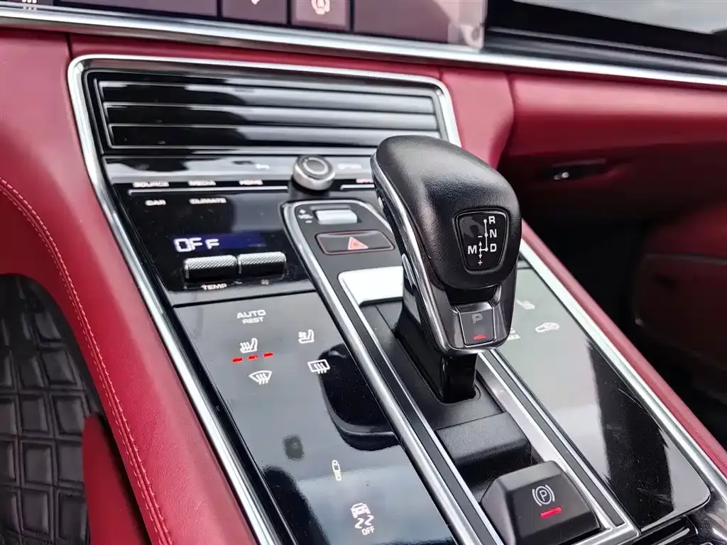 Porsche Panamera 2021 из CN, фото 5