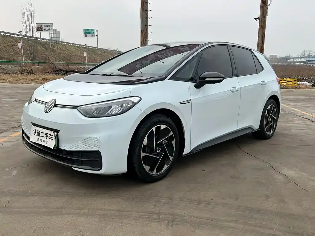 Volkswagen ID.3 2023 из CN, фото 1