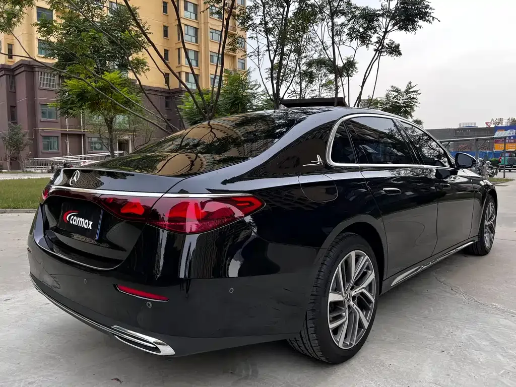 Mercedes-Benz E-Class 2025 из CN, фото 4