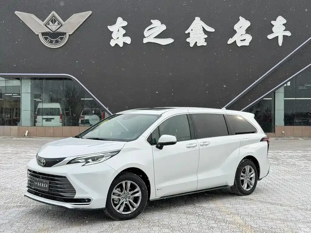 Toyota Sienna 2026 из CN, фото 1