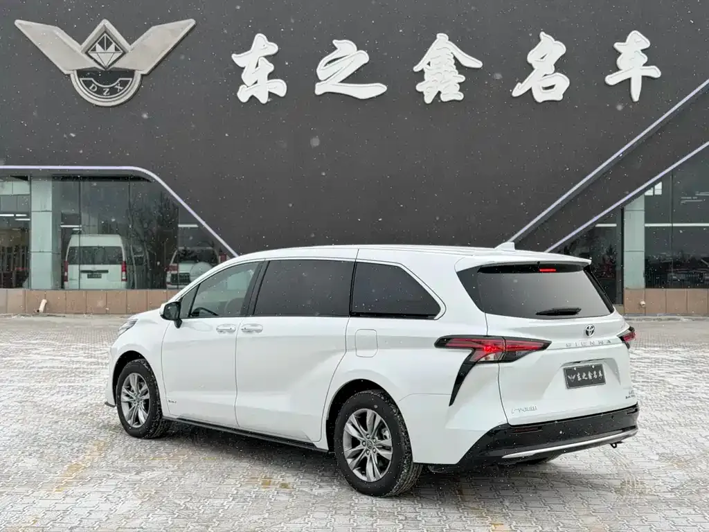 Toyota Sienna 2026 из CN, фото 7