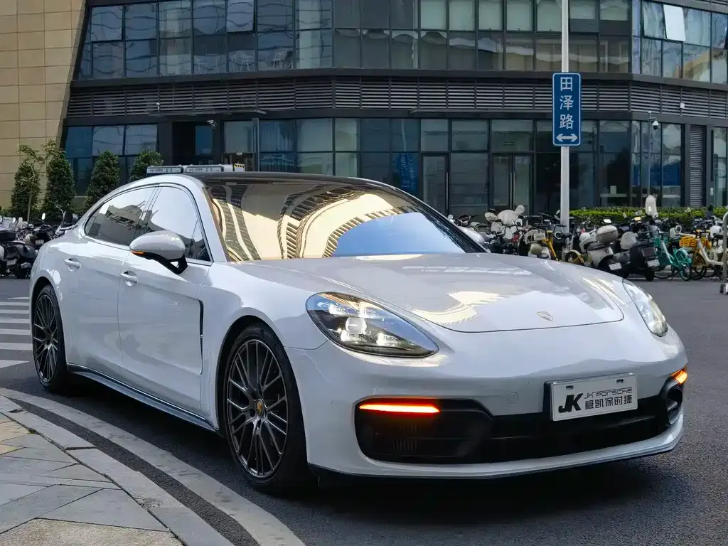 Porsche Panamera 2023 из CN, фото 10