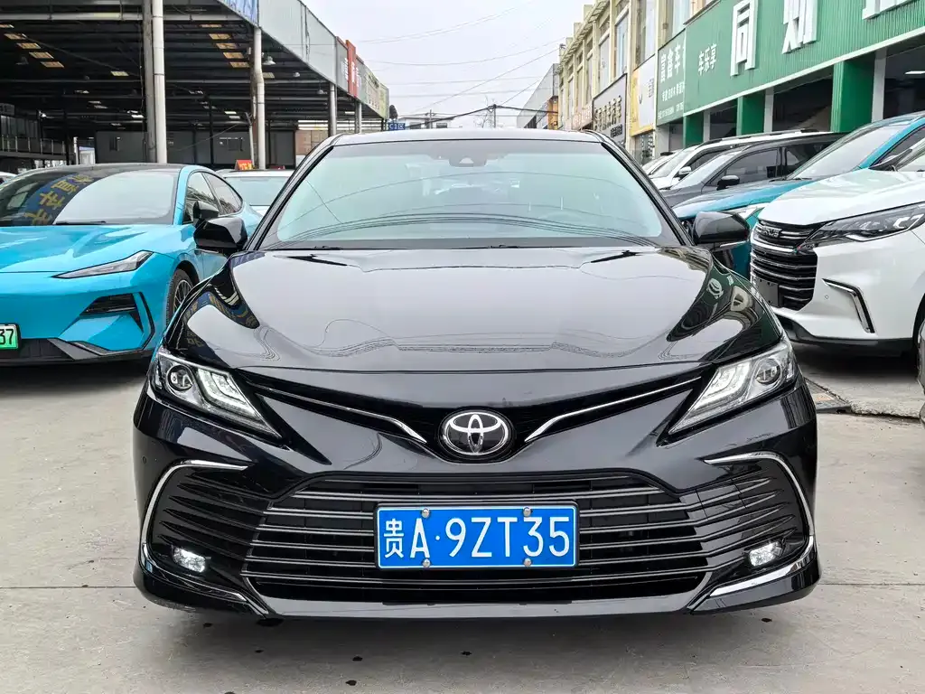 Toyota Camry 2023 из CN, фото 2