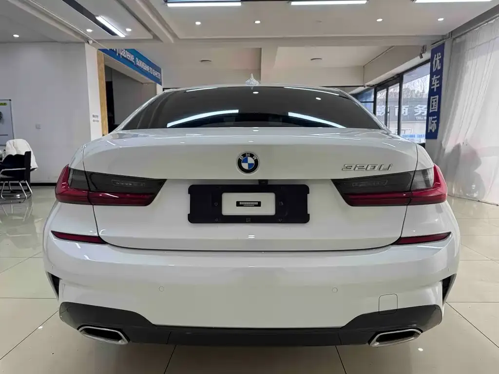 BMW 3 Series 2022 из CN, фото 4