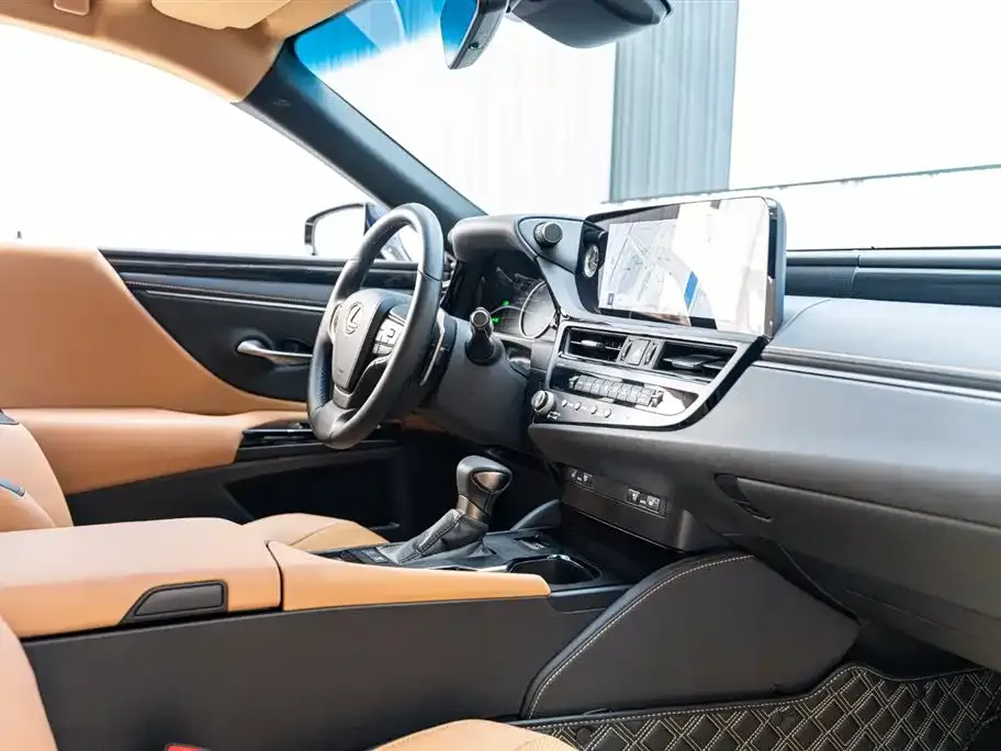 Lexus ES 2024 из CN, фото 4