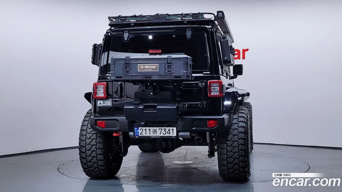 Jeep Wrangler 2023 из KR, фото 4
