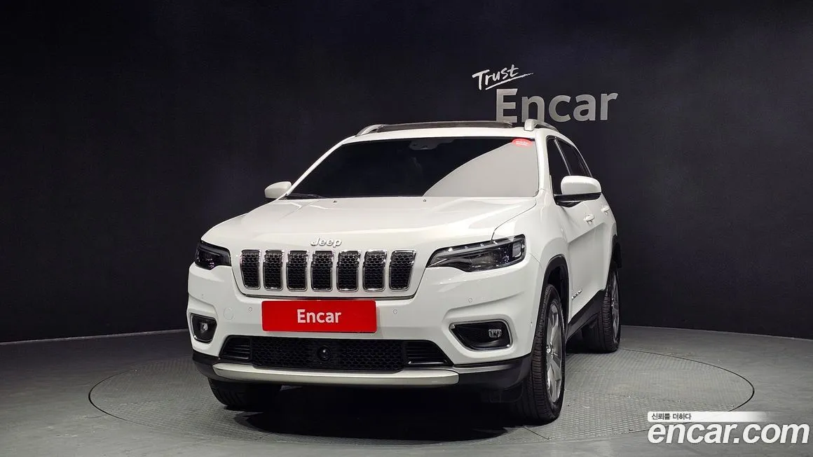 Jeep Cherokee — фото 3