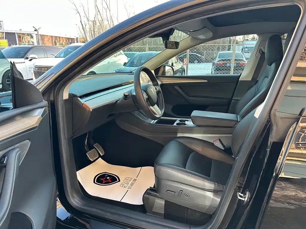Tesla Model Y 2022 из CN, фото 4
