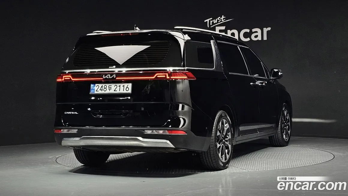 Kia Carnival — фото 2