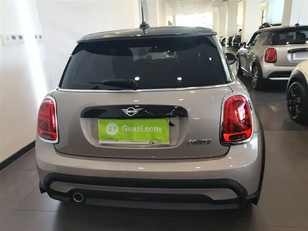 MINI Cooper (3-door) 2021 из CN, фото 2