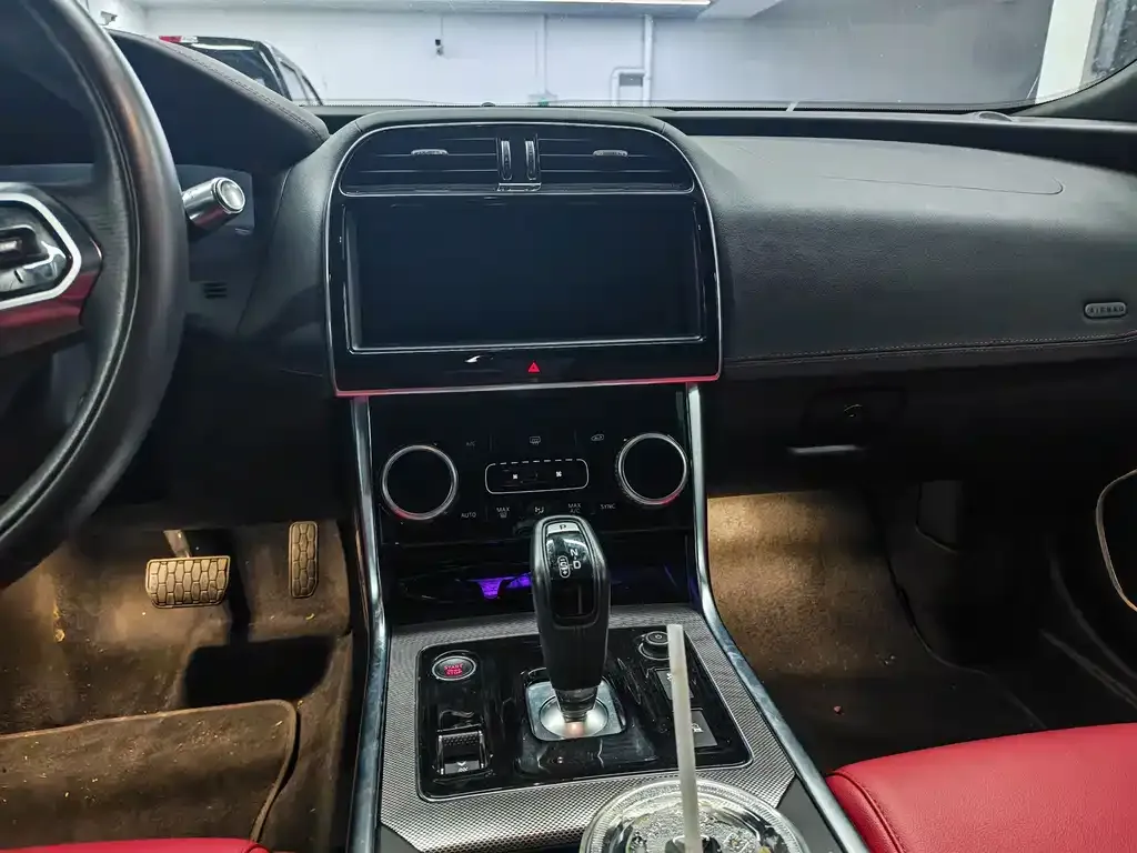 Jaguar XEL 2022 из CN, фото 7