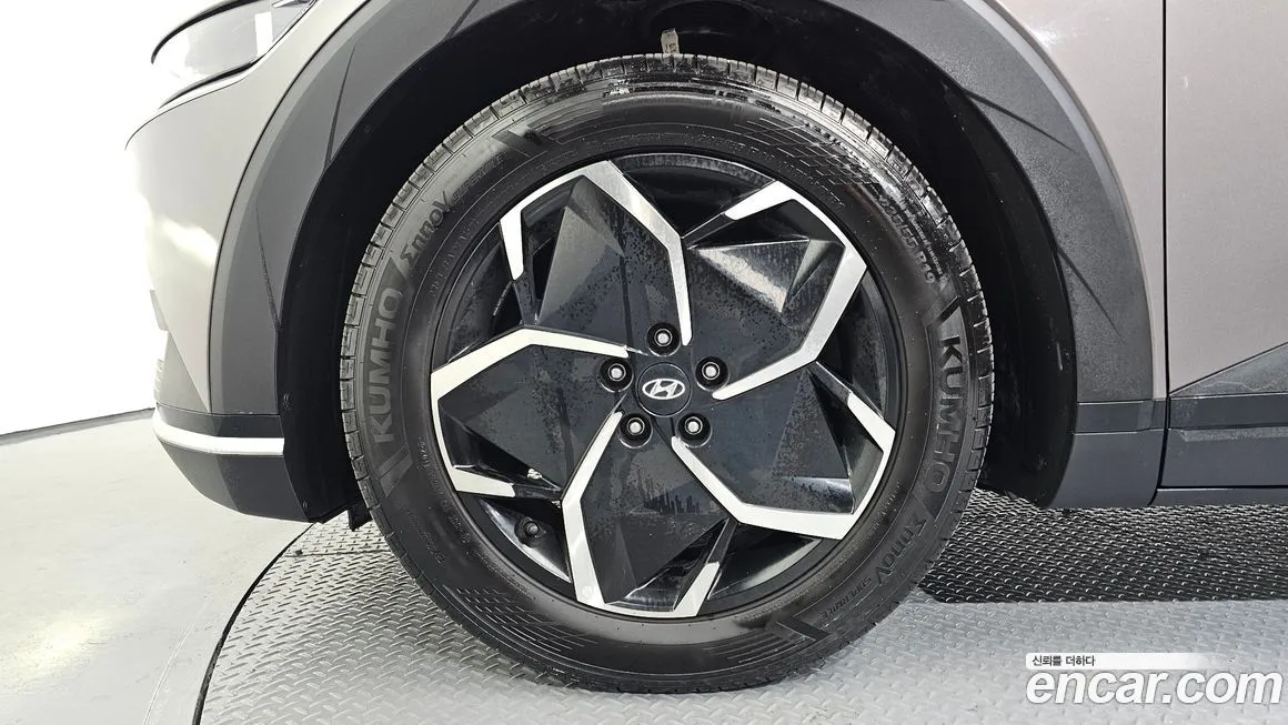 Hyundai Ioniq5 — фото 10