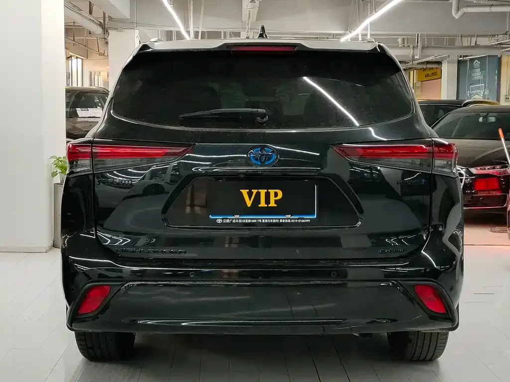 Toyota Highlander 2024 из CN, фото 8