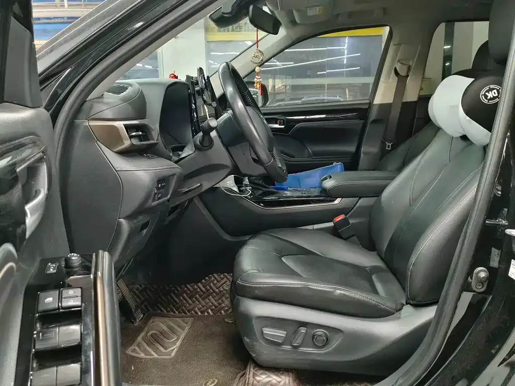 Toyota Highlander 2024 из CN, фото 5