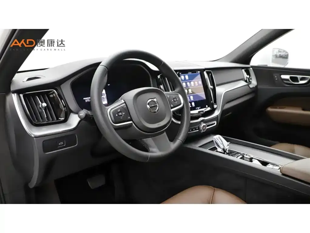 Volvo XC60 2024 из CN, фото 7