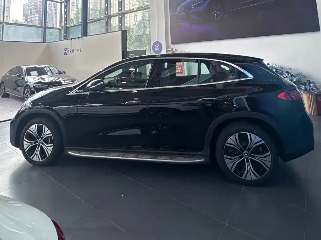Mercedes-Benz EQE SUV 2025 из CN, фото 8