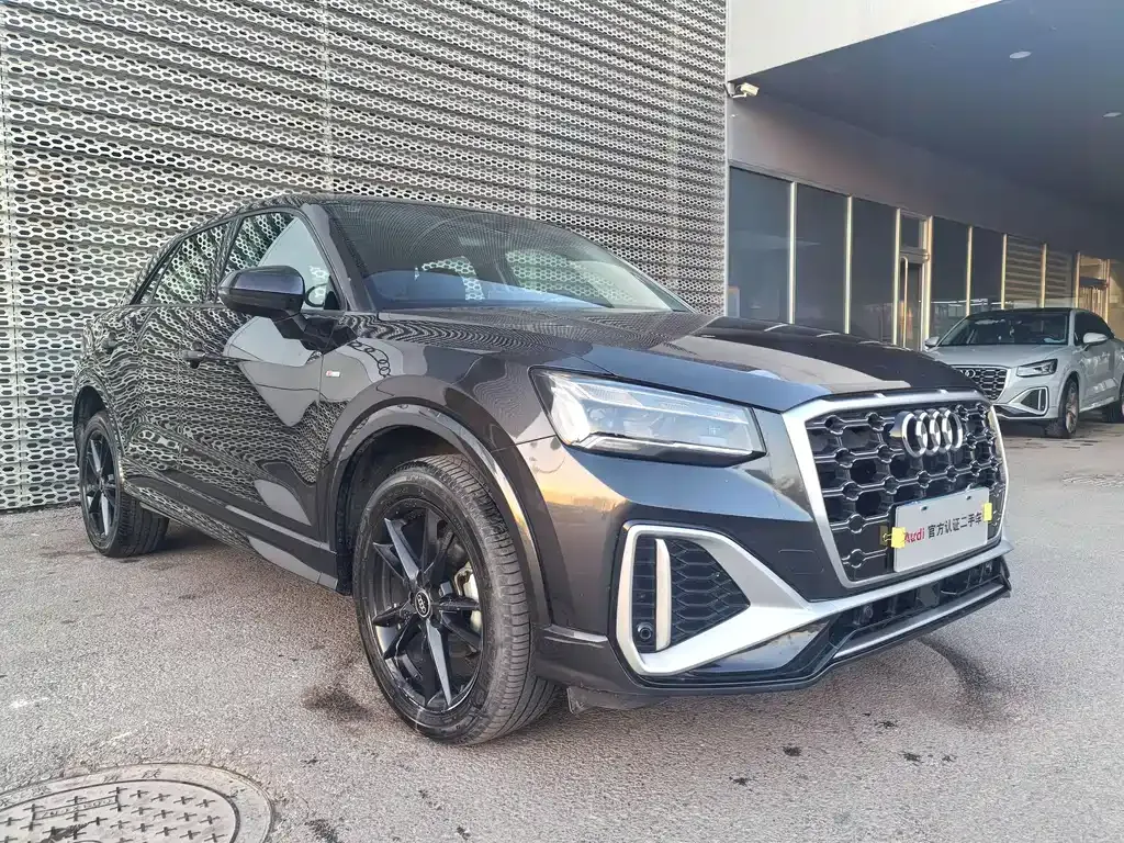 Audi Q2L 2023 из CN, фото 8