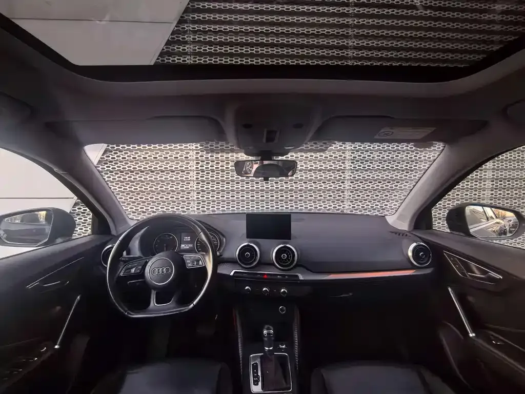 Audi Q2L 2023 из CN, фото 6