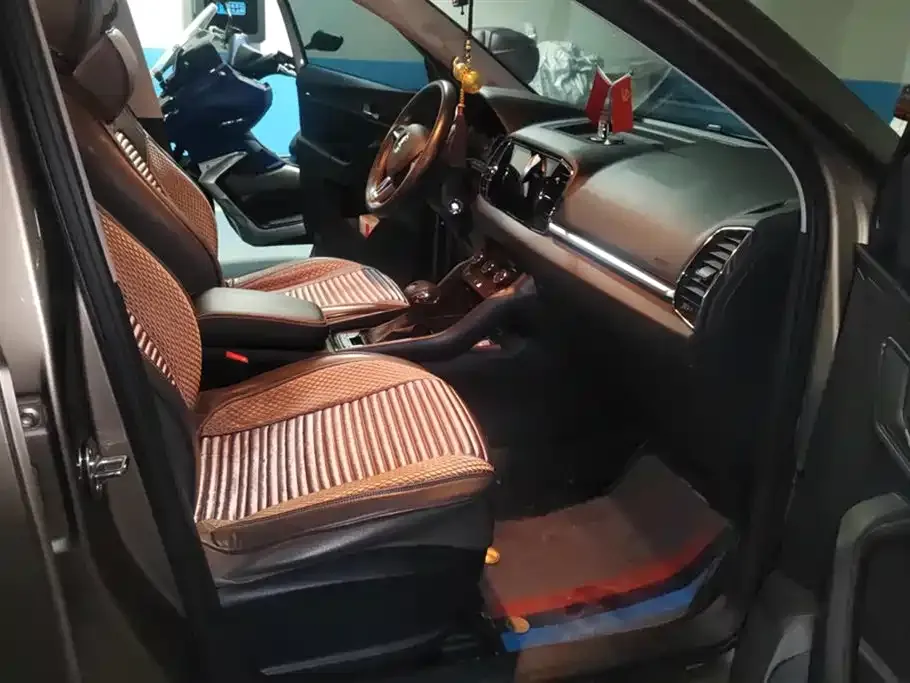 Skoda Karoq 2021 из CN, фото 9