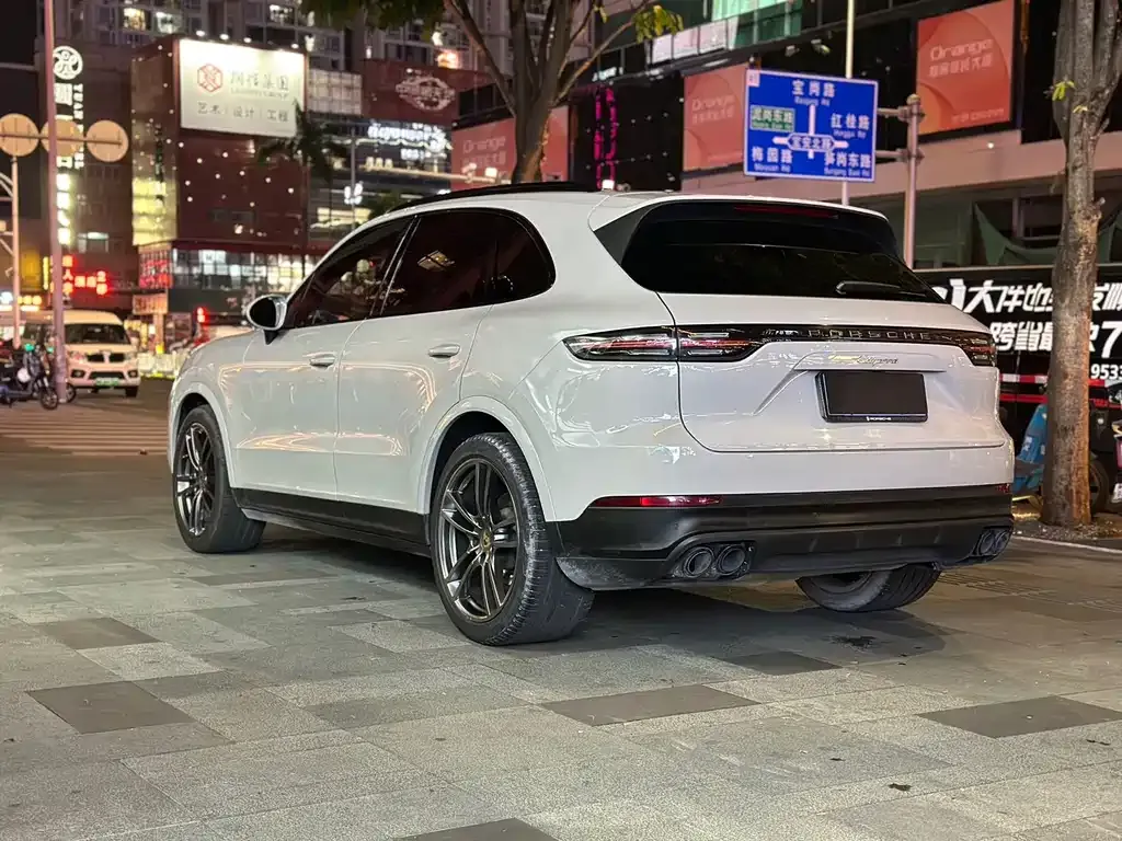 Porsche Cayenne 2021 из CN, фото 10