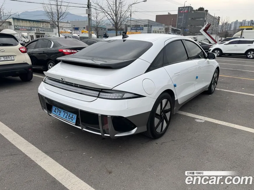 Hyundai Ioniq6 — фото 8