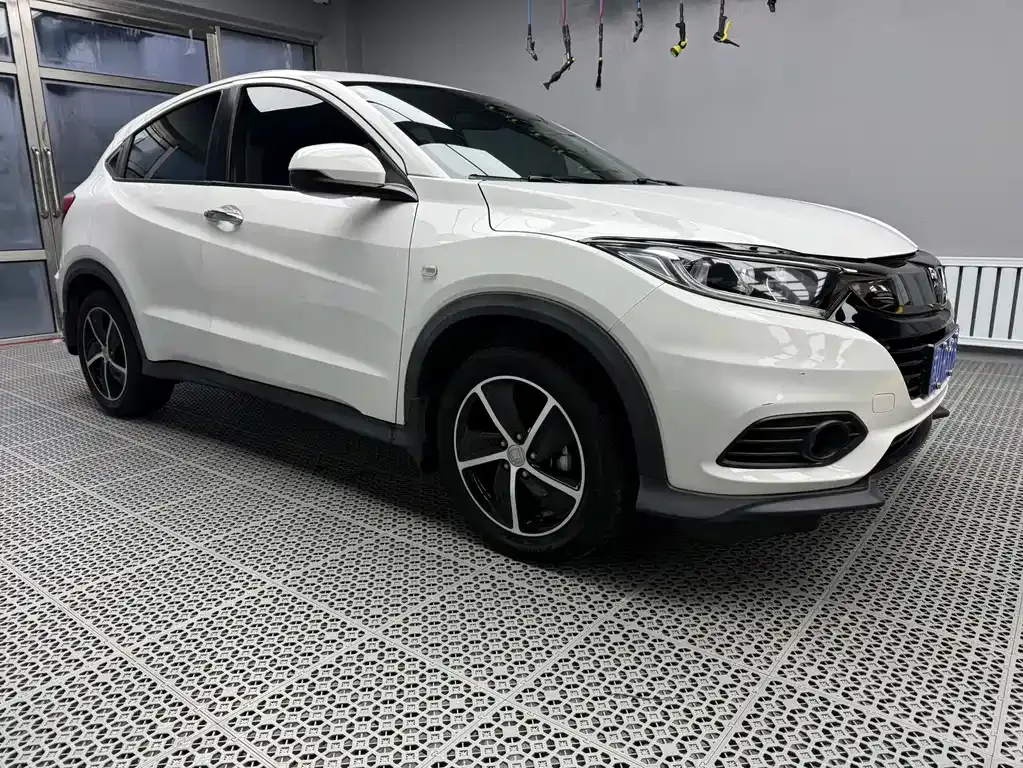 Honda Vezel 2023 из CN, фото 2