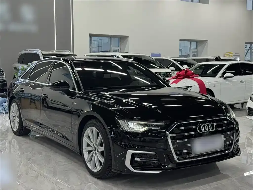 Audi A6L 2023 из CN, фото 8