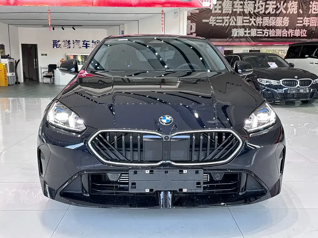 BMW 2 Series 2025 из CN, фото 3