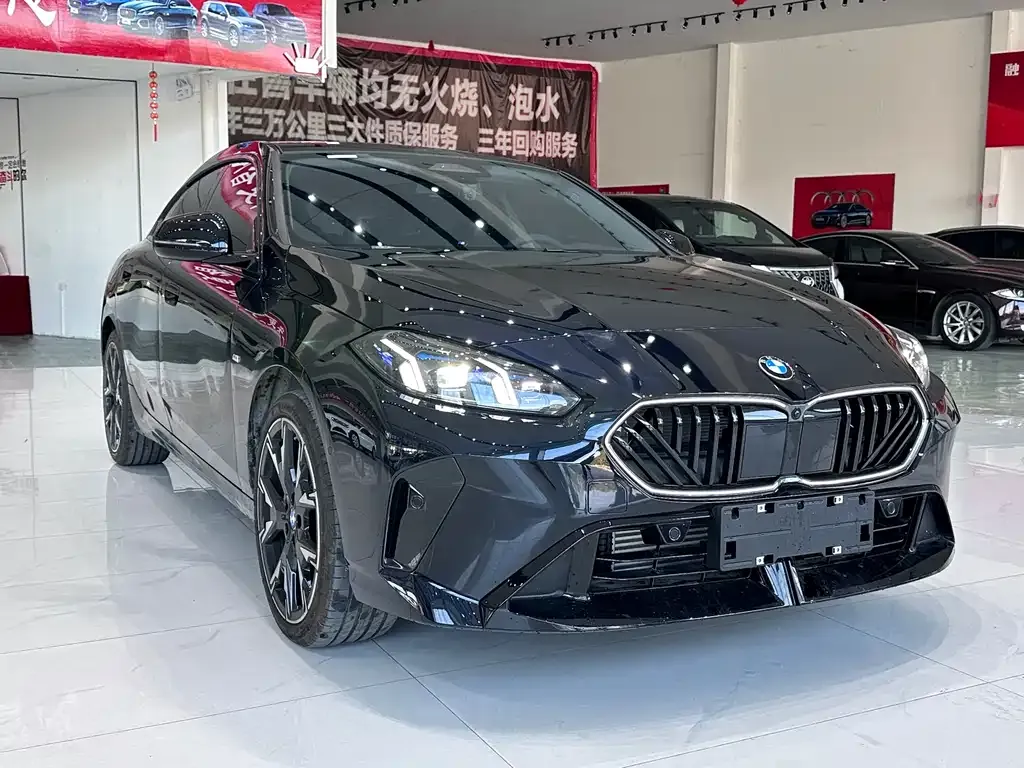 BMW 2 Series 2025 из CN, фото 2