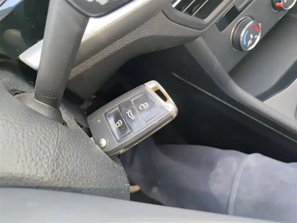 Volkswagen Lavida 2022 из CN, фото 9