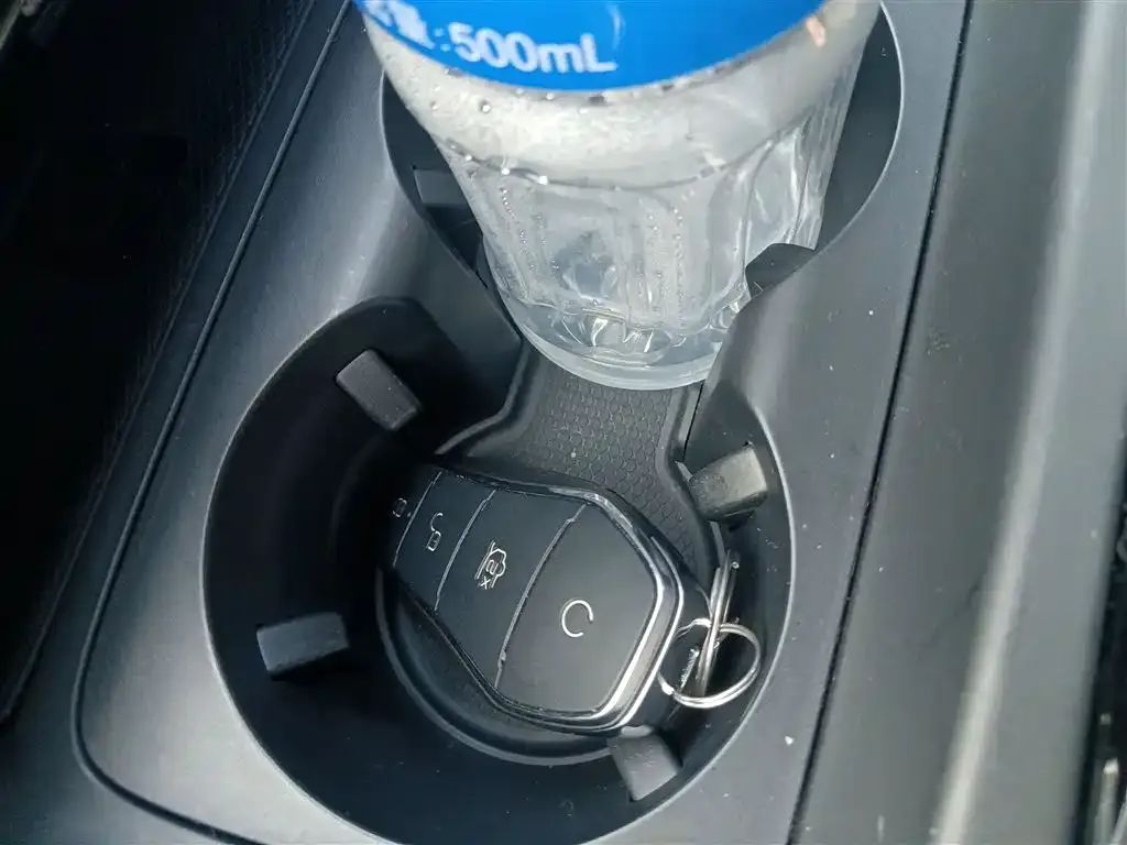 BYD Qin PLUS 2023 из CN, фото 2