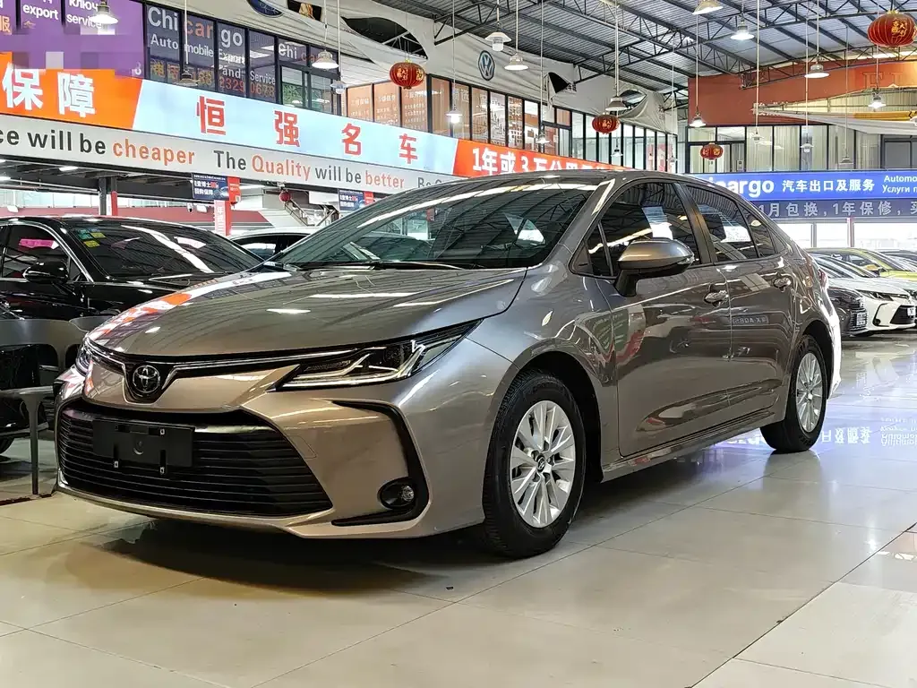 Toyota Corolla — фото 1