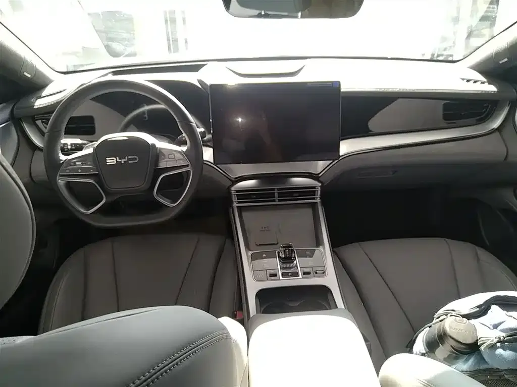 BYD Seal 07 DM-i 2025 из CN, фото 10