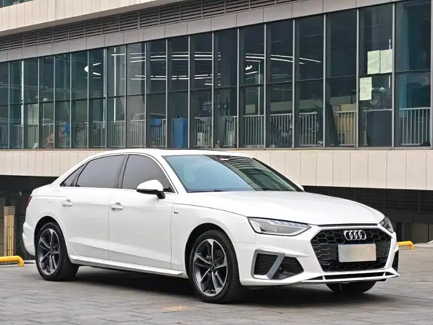 Audi A4L 2023 из CN, фото 10