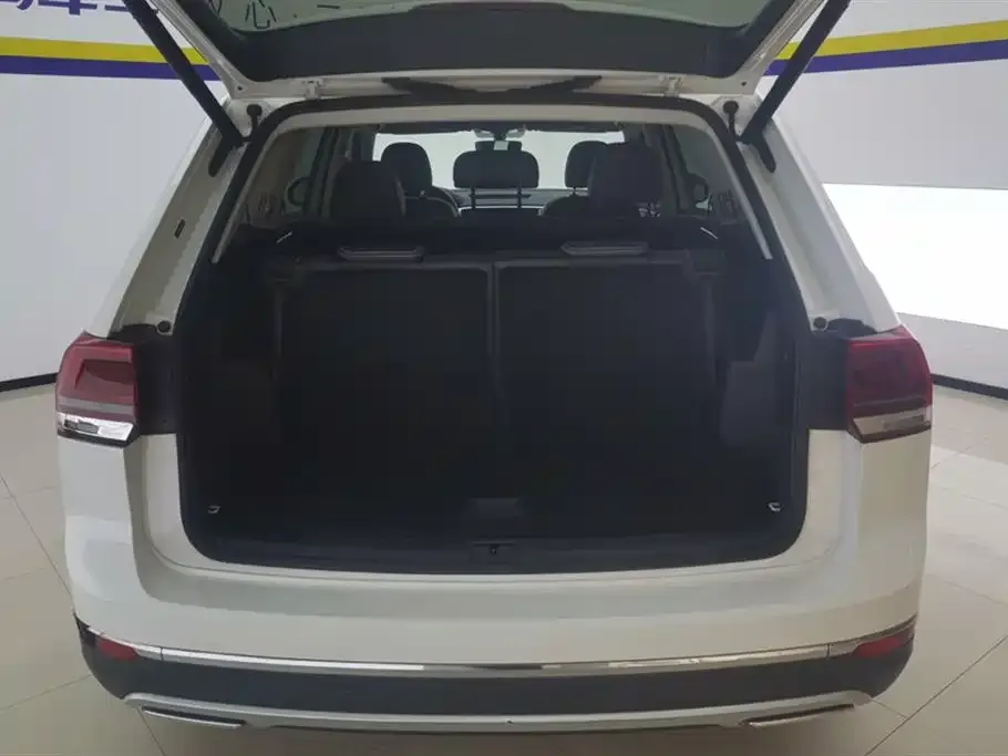 Volkswagen Teramont 2021 из CN, фото 3