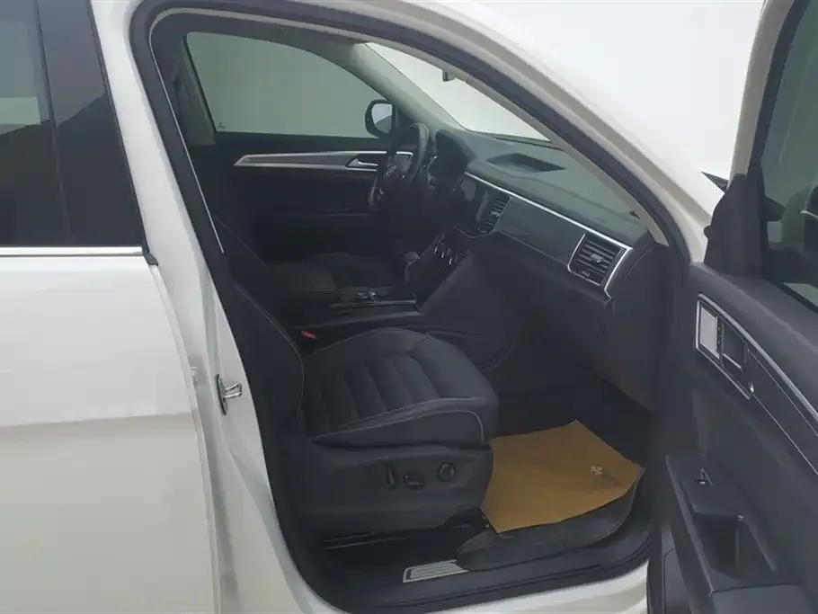 Volkswagen Teramont 2021 из CN, фото 9
