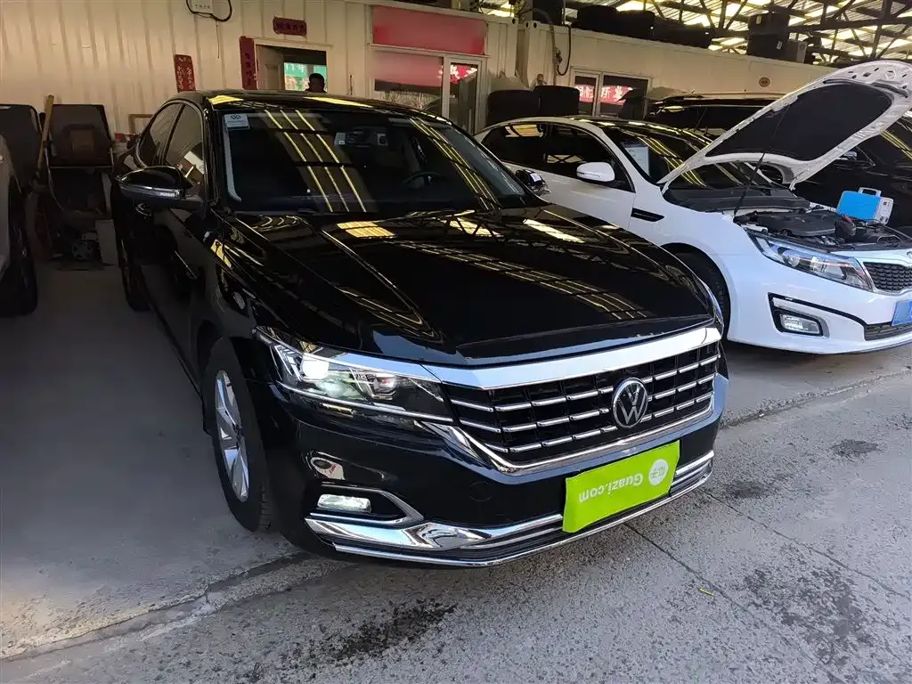 Volkswagen Passat — фото 4