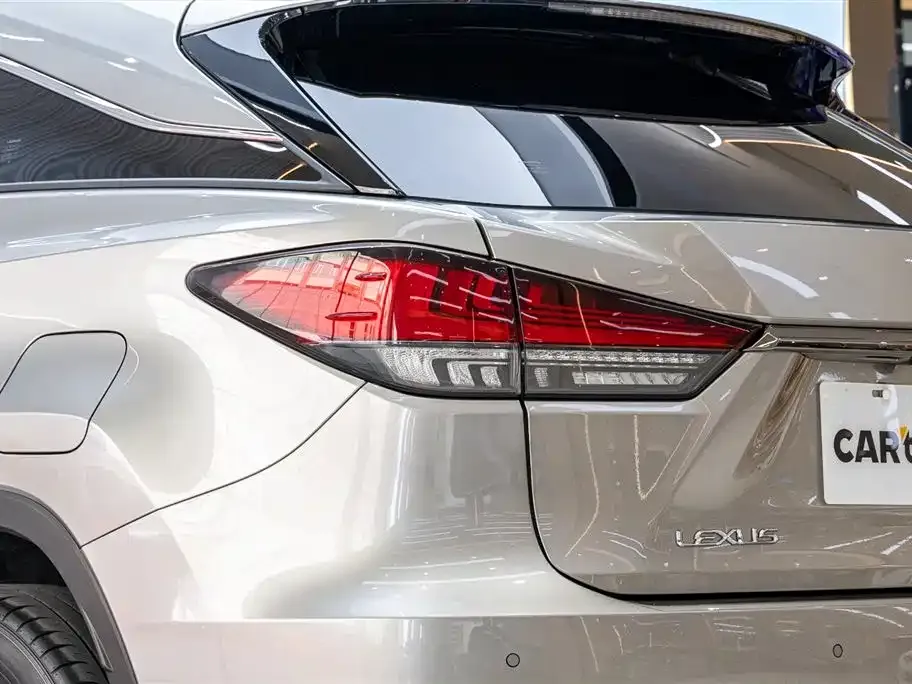 Lexus RX — фото 4