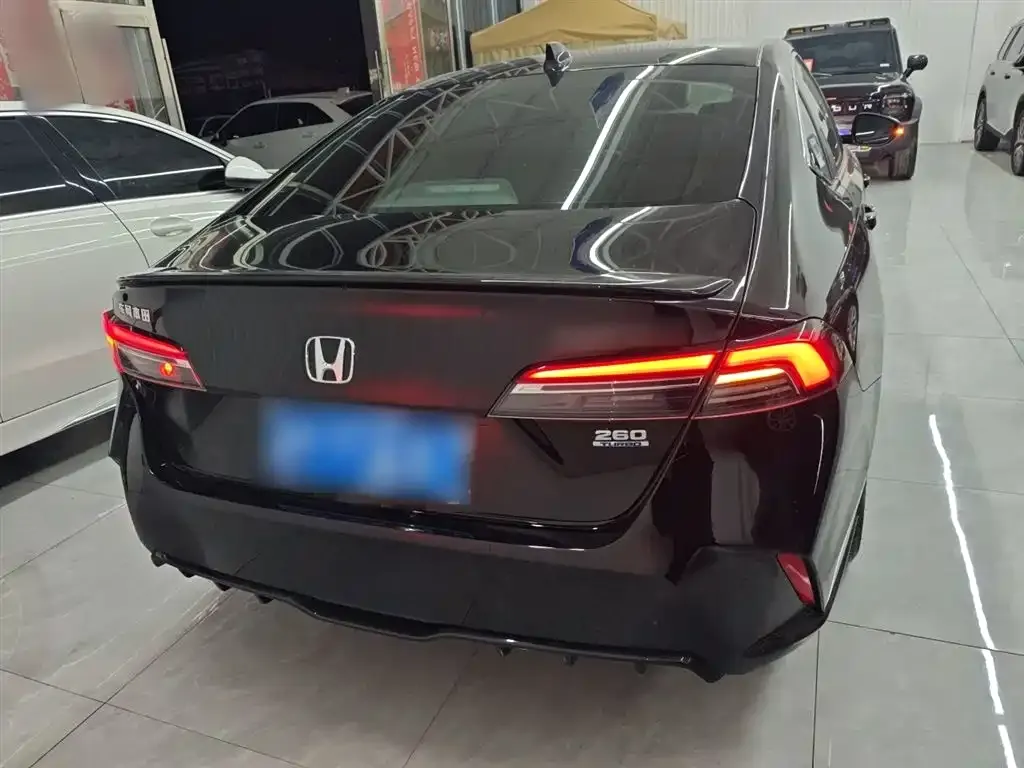 Honda Inspire — фото 3