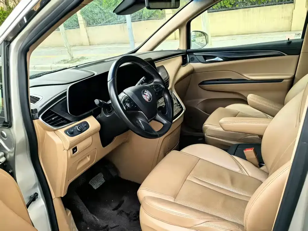 Buick GL8 2021 из CN, фото 5
