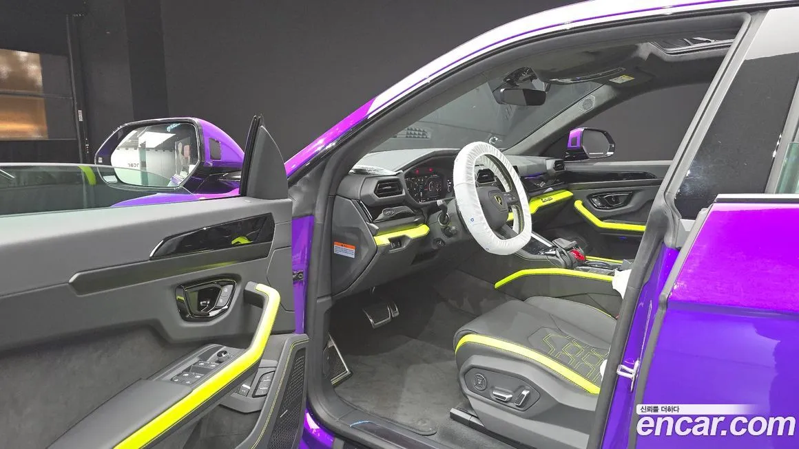 Lamborghini Urus — фото 10