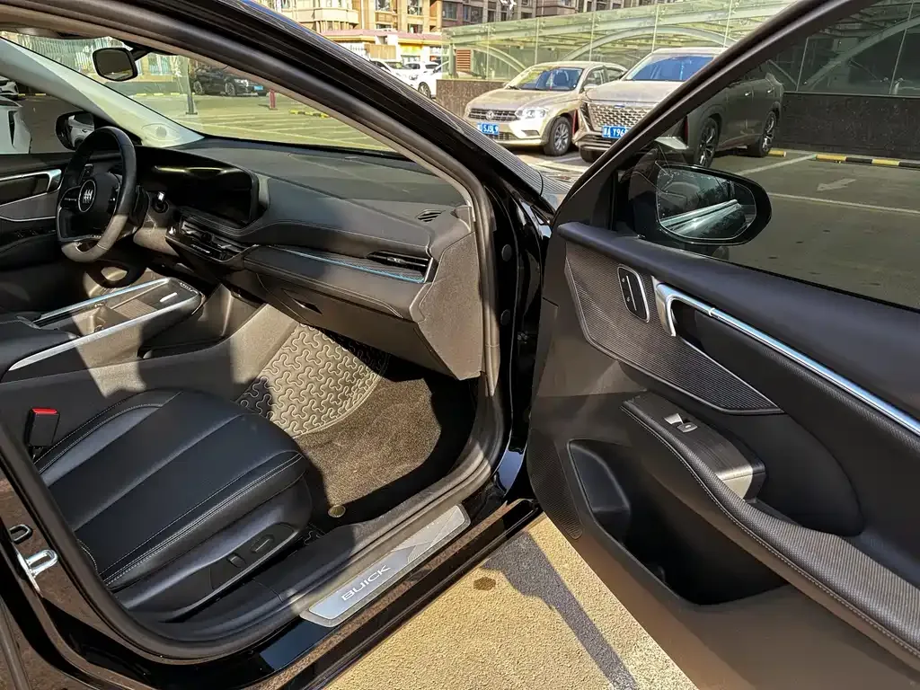 Buick LaCrosse 2023 из CN, фото 9
