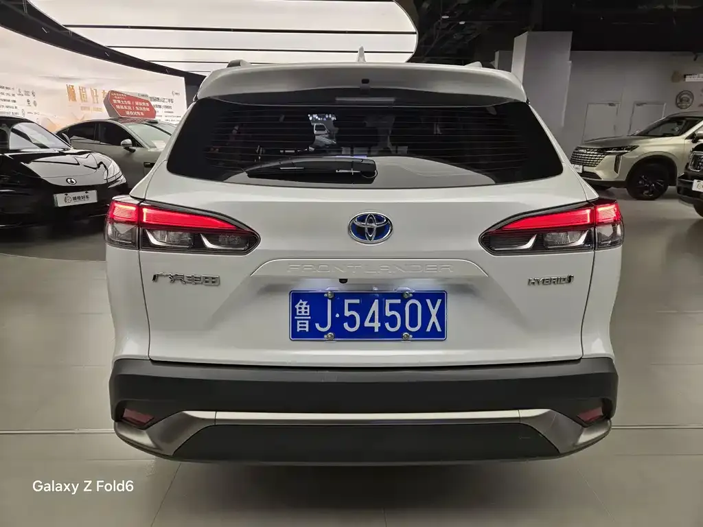 Toyota Frontlander 2023 из CN, фото 10