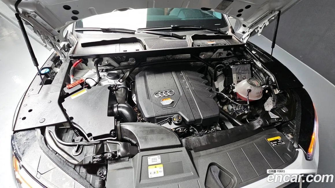 Audi Q5 2022 из KR, фото 6